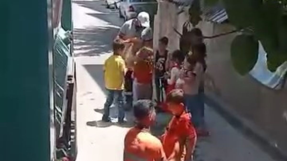 Kocaeli’de temizlik personelinin hareketi yürekleri ısıttı